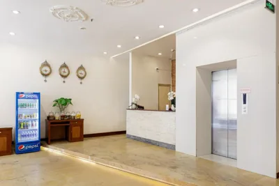 Collection O Le Grand Hanoi hotel - The Sun – Foto’s 10